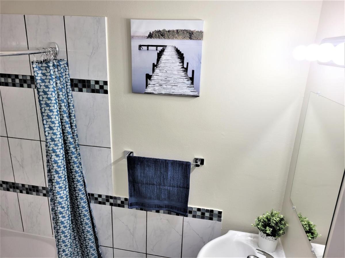Cozy 4 Bedroom Townhouse - Peaceful Feel Of Home Winnipeg Exteriér fotografie